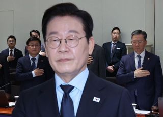 李대통령과 상관없다지만…'항소 포기 외압설' 논란 증폭 [정국 기상대]