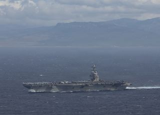 카리브해 군사 긴장감 고조…"美, 항모 배치…베네수, 군사 훈련"