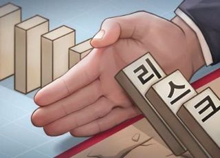 "담보 없는데 더 싸다"…은행 신용대출 경쟁, 건전성 발목 잡나