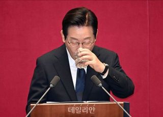 [데일리안 오늘뉴스 종합] 반발하면 파면한다?…국민의힘, 민주당 '항소포기 사태' 대응에 "공포정치 선언", 특검, '내란선동 혐의' 황교안 전 국무총리 구속영장 청구 등
