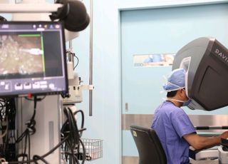 "로봇수술이 경쟁력"…대학병원, 인프라 혁신 '속도' [내일의 닥터]