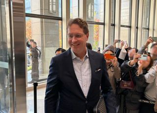 벤츠 회장 "LG는 강력한 파트너…한국 와서 기쁘다"