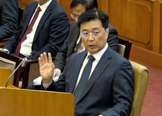 보완된 '홍장원 메모' 증거 채택 두고 尹-특검 법정 공방