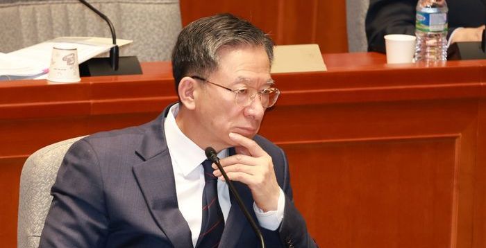 [항소포기 일파만파] ③ 포연 자욱한 예결위…여야, 정성호 불러내 '檢 대장동 항소포기' 난타전