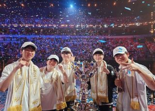 S슬롯존, T1 월드 챔피언십 3연속 우승 축하 팬미팅 진행