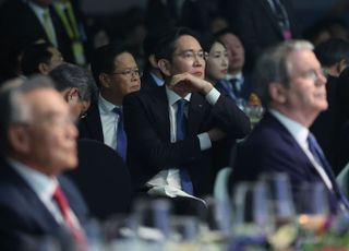 '미래 구상' 의지 드러낸 이재용…회장 3년만 체질 전환 시동 [리셋 삼성①]