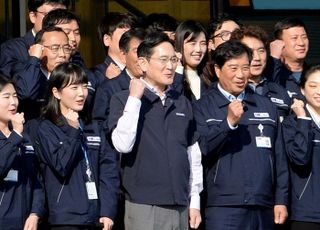 '세대 교체' 바람…이재용이 띄운 새로운 리더십 실험 [리셋 삼성③]