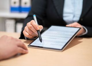 "이틀 만에 퇴사했으니 180만원 내놔" 강남 대형 병원 논란