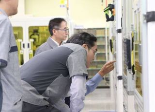 묵혀둔 M&amp;A 엔진 다시 켠 삼성, 반도체 너머 새 대들보 세운다 [리셋 삼성④]