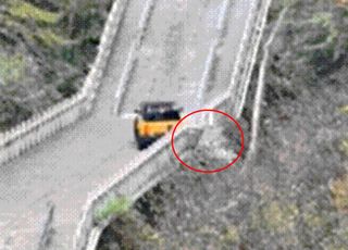 [영상] 랜드로버 따라했다가...실패 맛본 中 SUV