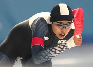 빙속 기대주 이나현, 월드컵 1차 대회 1000m ‘개인 최고 기록’