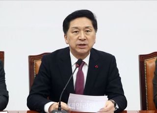 김기현 "통일교와 아무 관계 없다…민중기 특검, 조악하고 초라하기 짝이 없어"