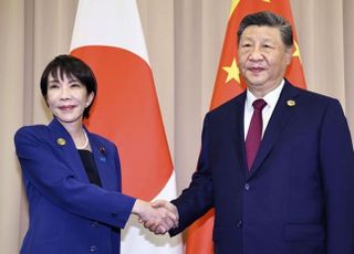 중국 “일본 방문 엄중히 주의”…다카이치 “대만개입” 발언 후폭풍 계속