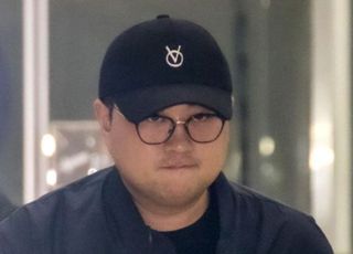 "김호중씨, 내가 민간교도소 힘썼으니 3000만원 내놔"…복역 중 협박받았나