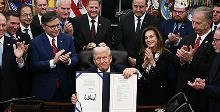 美유권자 55% "셧다운, 트럼프 승리"…민주당 지지자들 좌절감 느껴