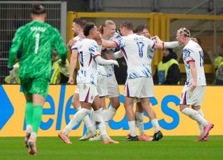 ‘홀란 멀티골’ 노르웨이 28년 만에 월드컵 본선행, 이탈리아 3연속 탈락?