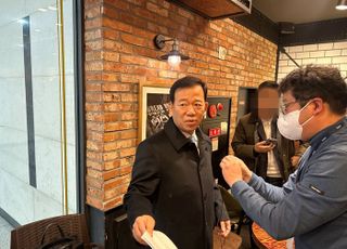 '연임 도전' 서유석, 현직 프리미엄 속 중립성 논란 불식시킬까