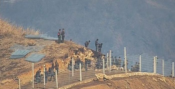 [속보] 軍, 남북 군사당국 회담 공식 제안…"군사분계선 기준선 설정 논의"