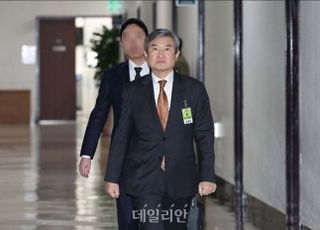 채상병 특검, 조태용 전 안보실장 피의자 소환…호주도피 의혹