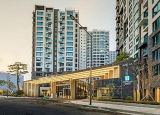 삼성물산, 래미안 원페를라에 'AI 주차장' 첫 적용