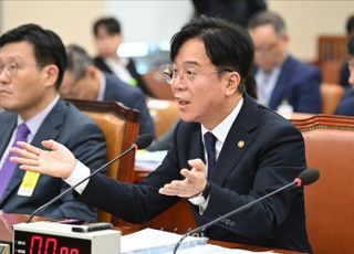 국민의힘 "이재명정부, 민노총에 55억 전세 지원…정권교체 대가냐" [11/19(수) 슬롯 추천안 출근길 뉴스]