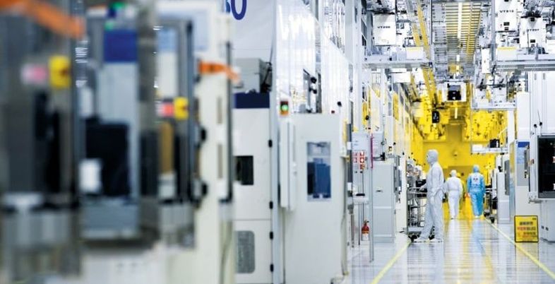 강달러 고착화, 韓반도체는 '일장일단' 평가…"득실 분명"