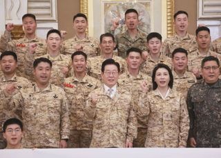 李대통령, UAE 순방 중 아크부대 격려…"국민은 여러분 희생 잊지 않아"