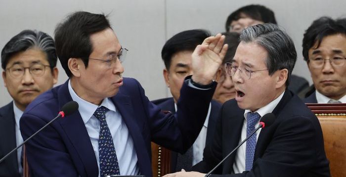 '李대통령 부재' 반복되는 '분란'…이번엔 '격노' 김용범 책임론 부상