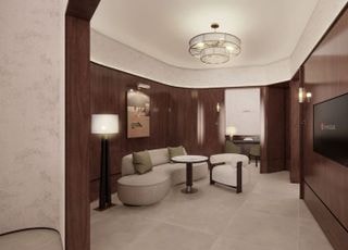 신세계백화점, '비아신세계' 론칭 100일…트래블 컨시어지 개설