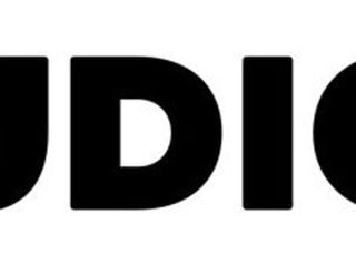 네이버웹툰 스튜디오N 해냈다…'좀비딸', 청룡영화상 '최다관객상' 수상