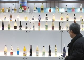 K-푸드·K-전통주까지 인기인데…정체된 전통주 생산력 [기자수첩-정책경제]