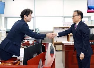 경기도의회 인사청문특위, 류인권 한국도자재단 대표이사 후보자 '적합'