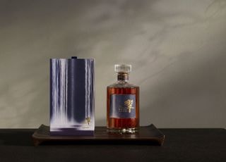 신라면세점, 유명 화가와 협업'히비키 히로시 센주'에디션 한정 수량 판매