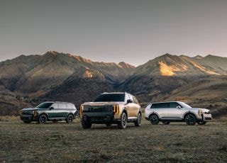 북미서 목빠지게 기다리던 ‘텔루라이드 하이브리드’…베일 벗었다 [2025 LA오토쇼]