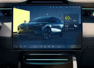 대세는 'OS'…엔진 아닌 '인터페이스'로 승부하는 車 업계