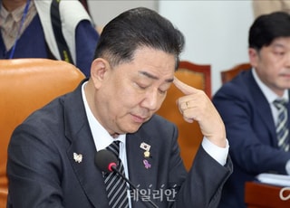 법사위 '돌출 고발'에 난감한 민주당…국정조사 전략 흔들