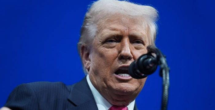 '배신자'로 찍힌 옛측근 그린 "내년 1월 사임"…트럼프 "좋은 소식"