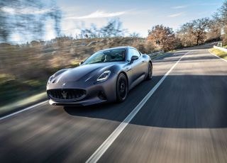 ‘얄미운 사랑’ 이정재·김지훈 車 뭘까?…마세라티 낙점