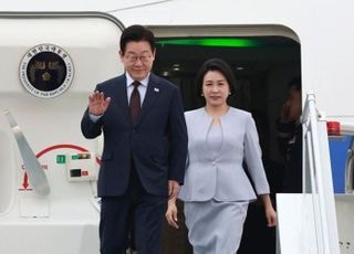 李대통령, 튀르키예 도착…에르도안과 정상회담 일정 돌입