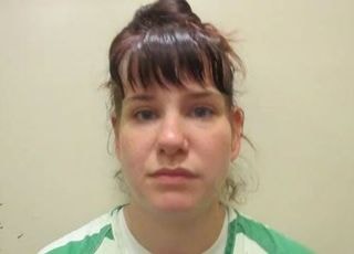 "돈·술·마약 줄게" 제자들과 성관계한 교사, 결국...