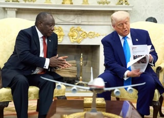 트럼프 "내년 G20에 남아공 초청 안해…지원금도 중단"