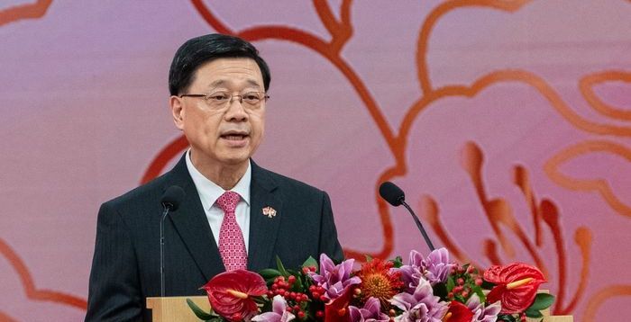 77년만 최악의 화재 참사 수습해야 하는…존 리 홍콩 행정장관 [뉴스속인물]