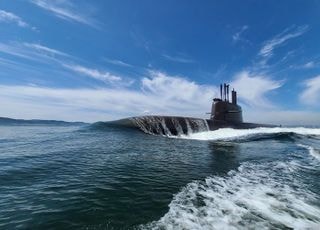 잠수함 2차전은 ‘60조 캐나다’...한화오션 납기·파트너십 총동원