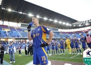 울산HD 베테랑 정승현, 최종전 후 폭로 "신태용 감독이 뺨 때렸다"