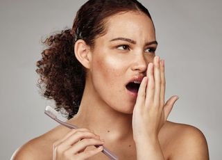 양치질 빼먹지 않아도 말 안 되는 '입냄새'...이유는? [데일리 헬스]