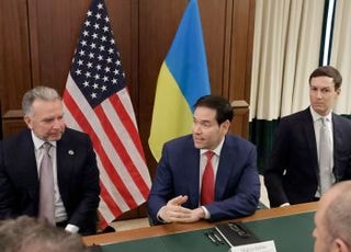 러·우 종전 협상 분수령...방산업계 ‘무기 확충 수요’ 주목