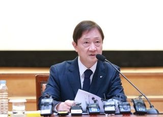 금감원장 "여러분 급여, 현시점에도 디스카운트…국민연금 영향"