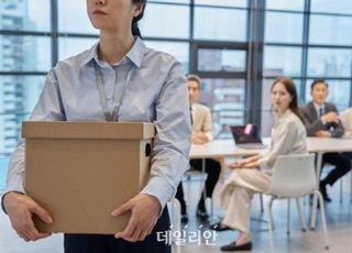 드리우는 AI發 고용쇼크…고용유연성 강화로 연착륙 도모 [인공지능과 노동 ①]