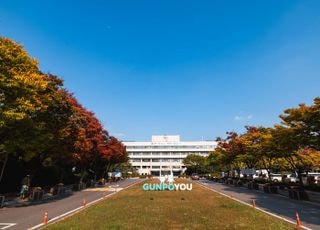 군포시, 환경공무직 직원에 발열조끼 지급… 한파 속 안전사고 예방 효과 기대