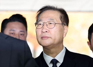 김건희특검, 내란특검 압수수색…'박성재 의혹' 관련 대화 기록 확보